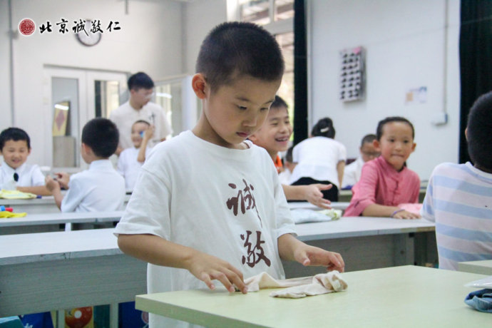 認真學習，回家幫媽媽做事，獎勵一個