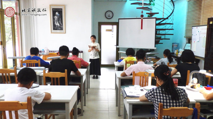 
多元德藝篆刻班，金石印心，至美篆刻。
