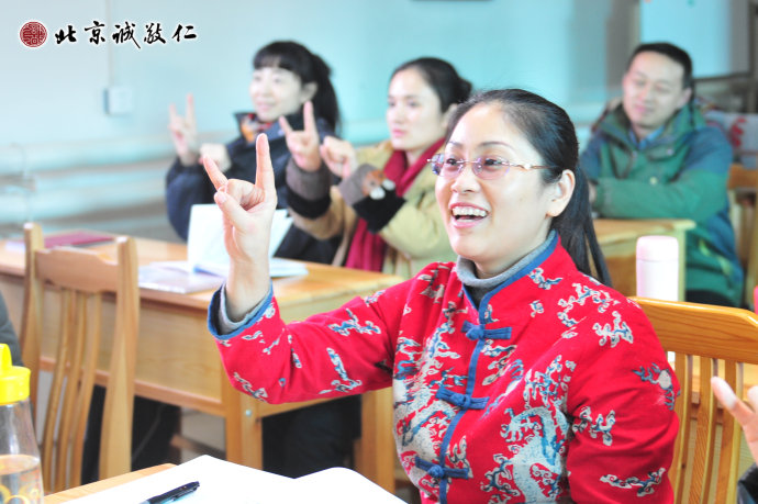 配圖：用優(yōu)美的樂(lè)曲來(lái)演繹傳統(tǒng)文化                  