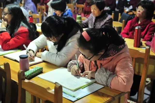 11月5號(hào)北京的霾 仙境對不對 *^-^*              