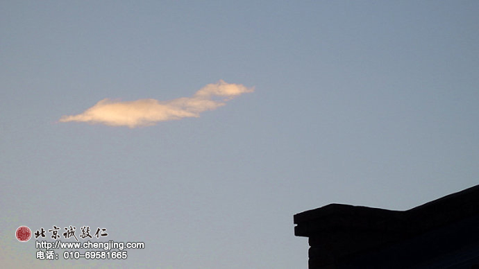 大自然的神來之筆，天地間的霞光異彩。